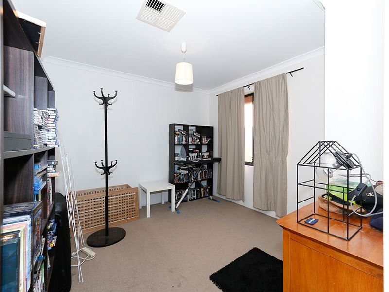 8 Bondi Way, Aubin Grove WA 6164