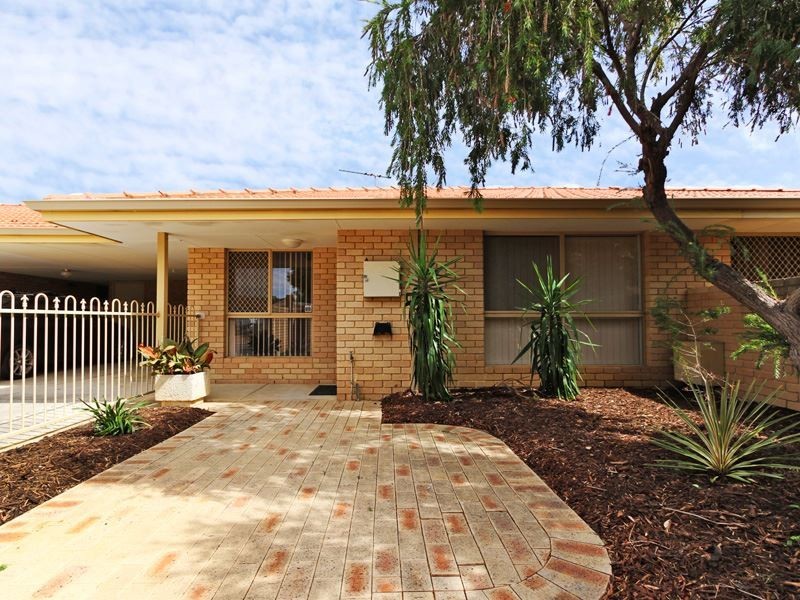 2/5 Park Road, Midvale WA 6056
