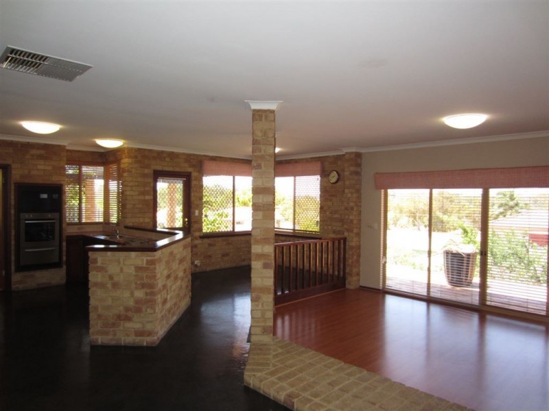 14 Monaco Avenue, North Lake WA 6163