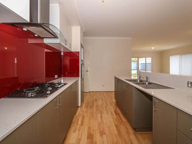 6 Triandra Street, Baldivis WA 6171