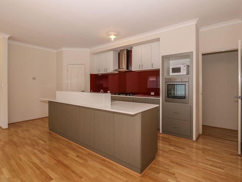 6 Triandra Street, Baldivis WA 6171