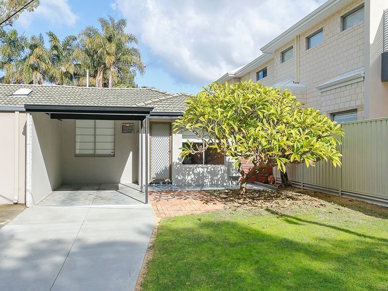 37a Ochiltree Way, Kardinya WA 6163