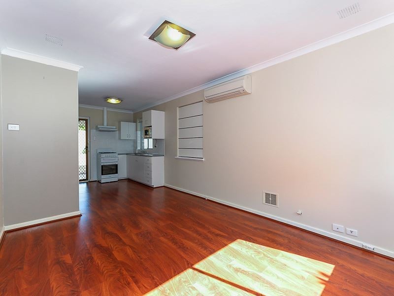 37a Ochiltree Way, Kardinya WA 6163