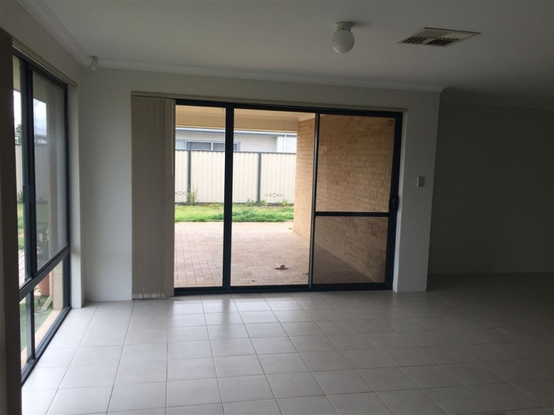 259 Lyon Road, Aubin Grove WA 6164