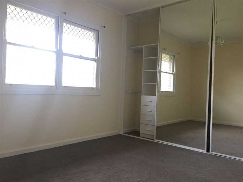 14 Brownell Crescent, Medina WA 6167