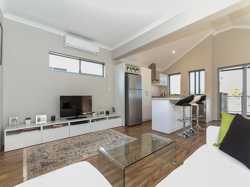 14a Colorado Parade, Aubin Grove WA 6164