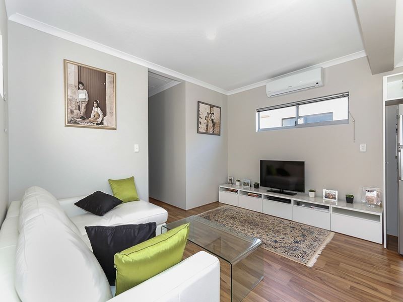 14a Colorado Parade, Aubin Grove WA 6164