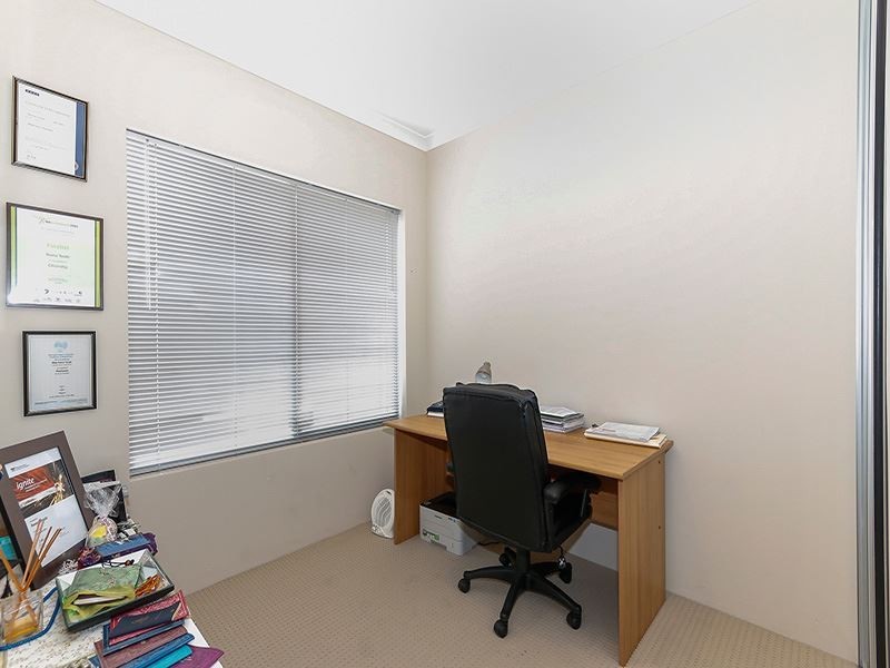 14a Colorado Parade, Aubin Grove WA 6164