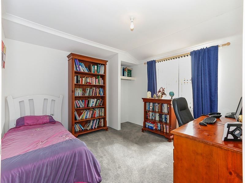 29 Lombe Gardens, Atwell WA 6164