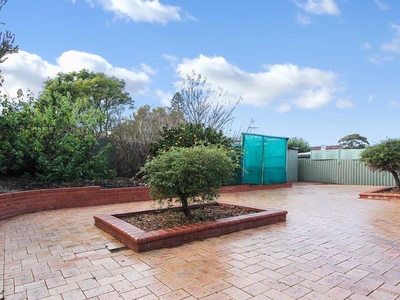 34 Coolbellup Avenue, Coolbellup WA 6163