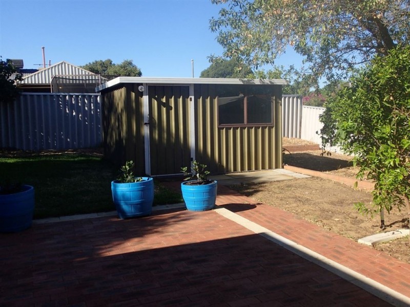 199 Winterfold Road, Coolbellup WA 6163