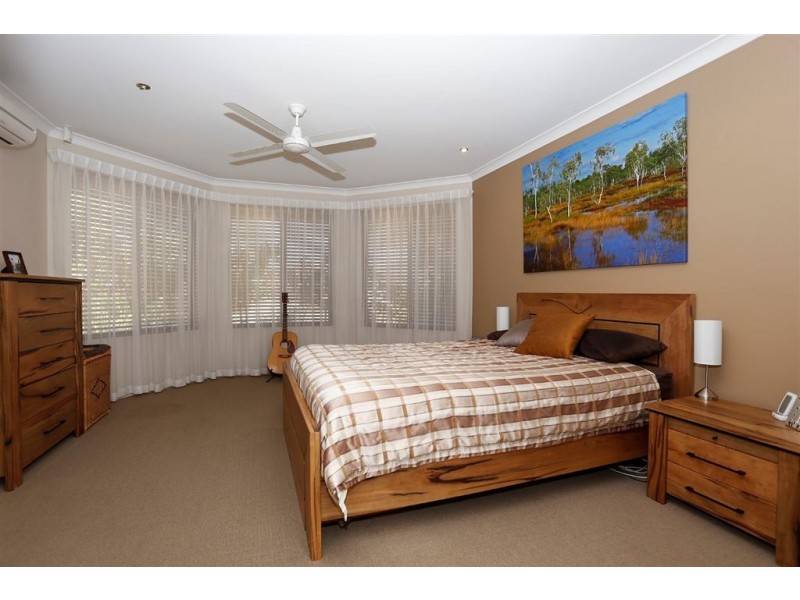 1 Mirabeau Mews, Bibra Lake WA 6163