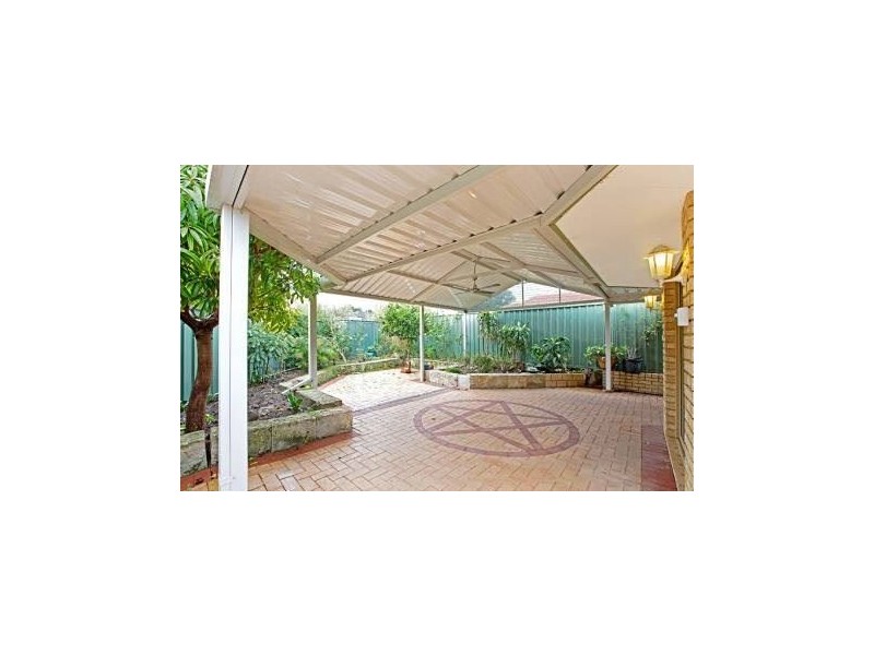 1 Brophy Street, Kardinya WA 6163