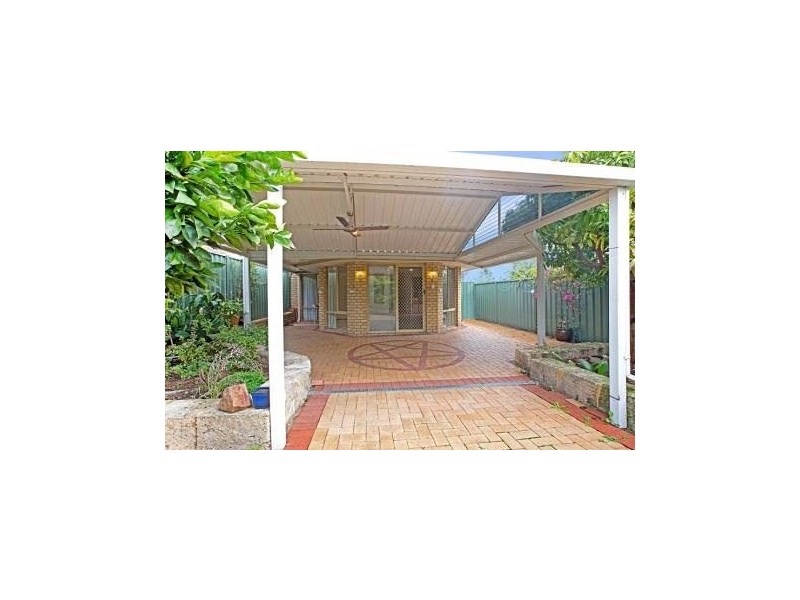 1 Brophy Street, Kardinya WA 6163