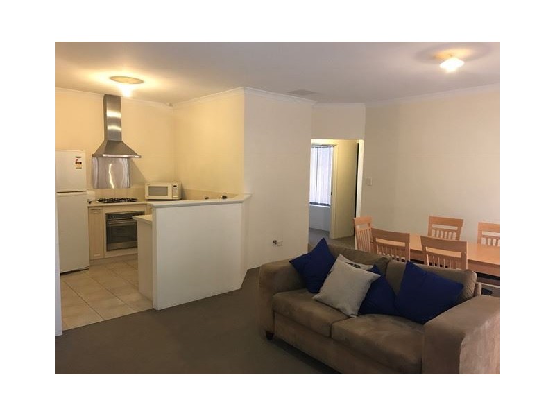 5/74 Gilbertson Road, Kardinya WA 6163