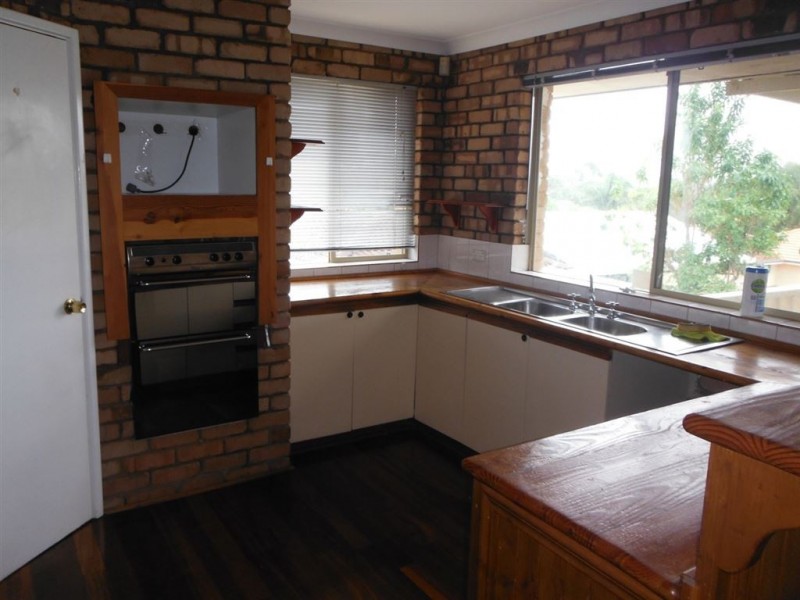 16 Monaco Avenue, North Lake WA 6163