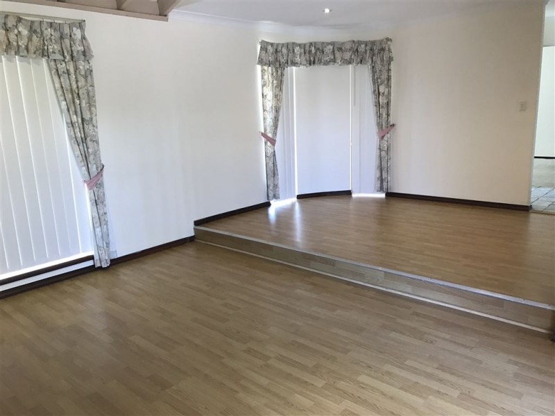 10 Duncan Close, Parkwood WA 6147