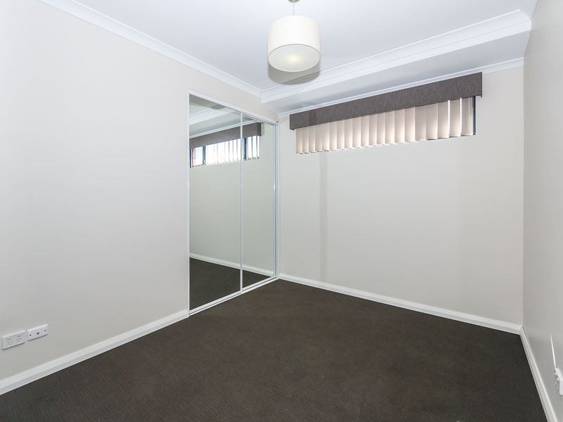 19 Ruffle Approach, Piara Waters WA 6112