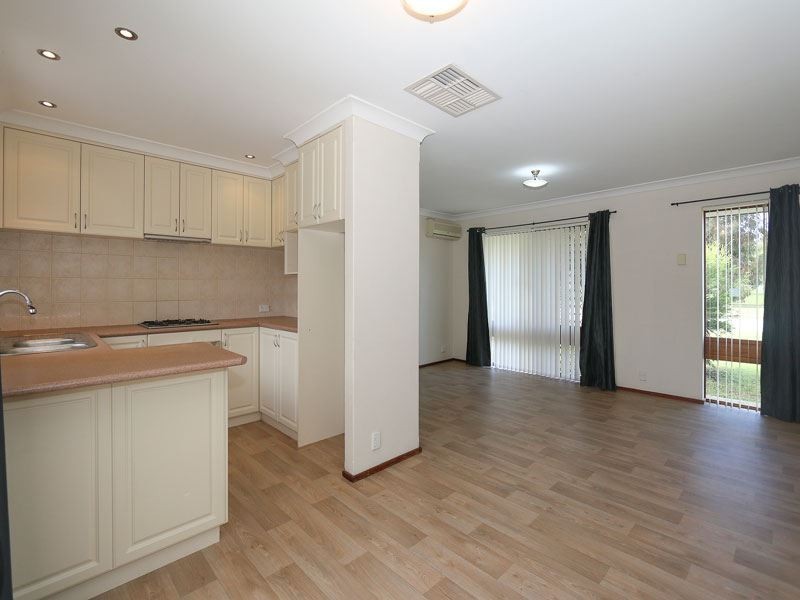 13 Townsend Street, Armadale WA 6112