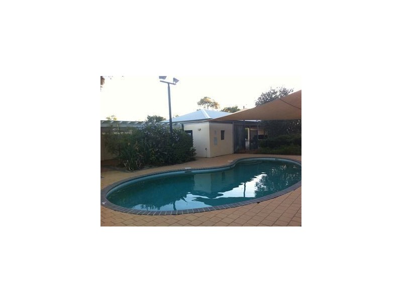 33/15 Friar John Way, Coolbellup WA 6163