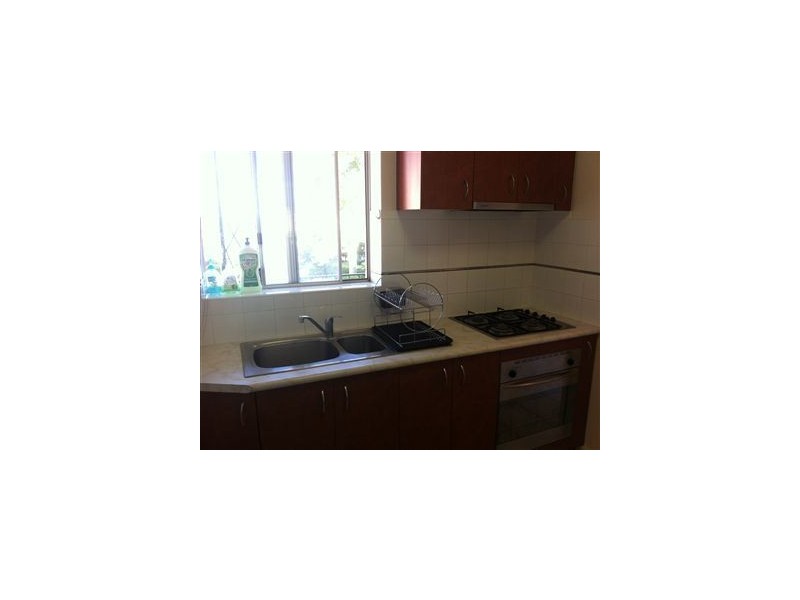 33/15 Friar John Way, Coolbellup WA 6163