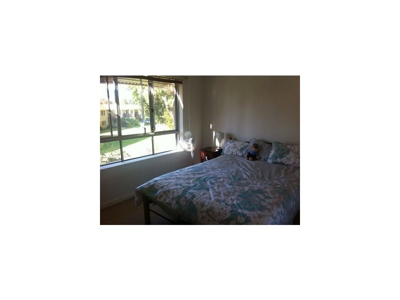 33/15 Friar John Way, Coolbellup WA 6163