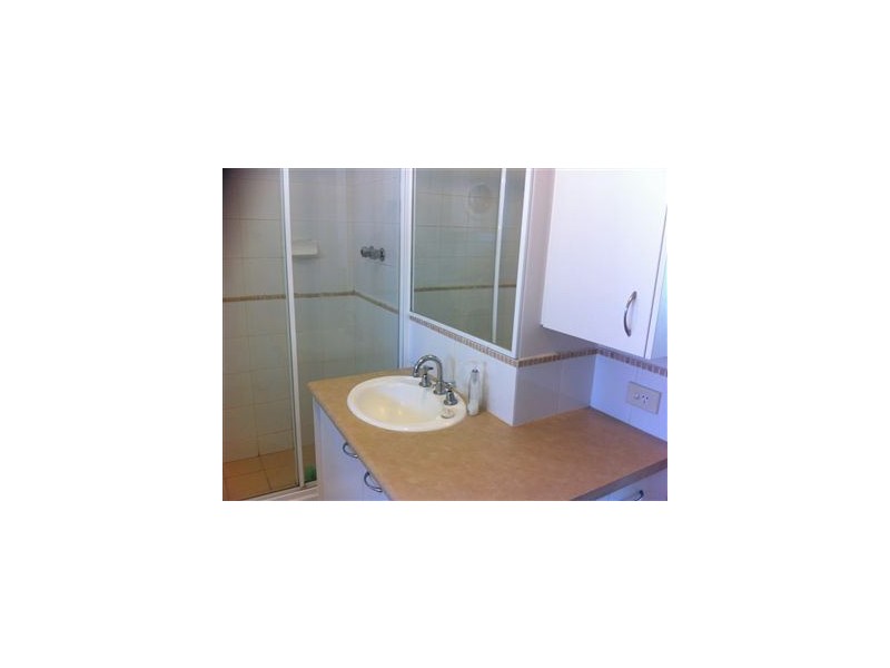 33/15 Friar John Way, Coolbellup WA 6163