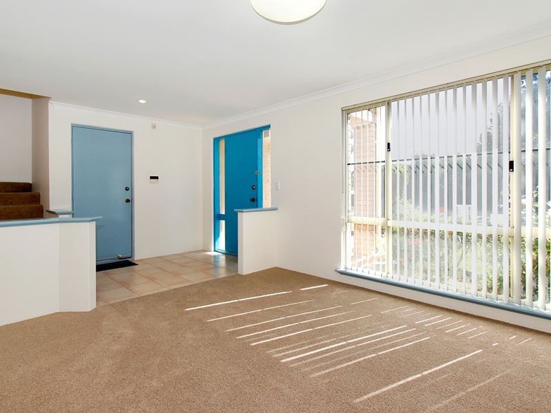 52 Prescott Drive, Murdoch WA 6150