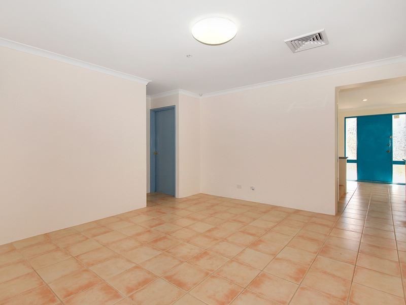 52 Prescott Drive, Murdoch WA 6150