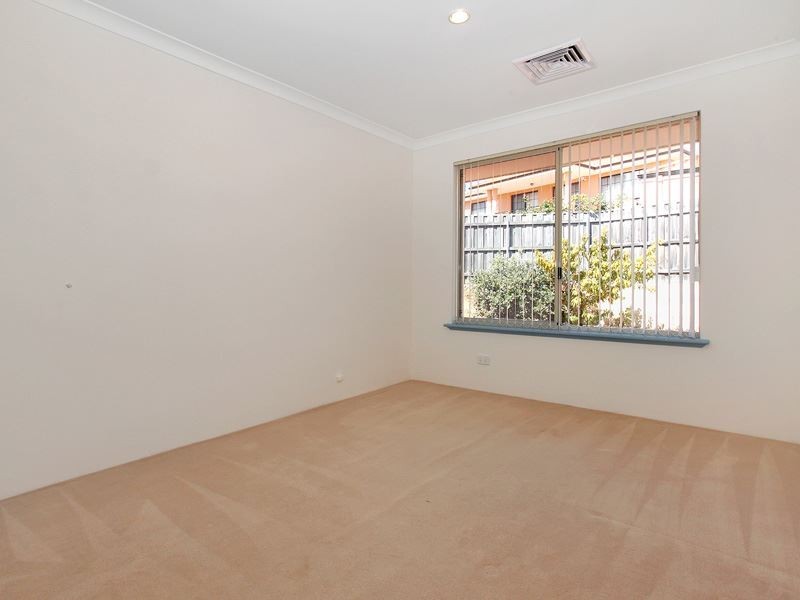 52 Prescott Drive, Murdoch WA 6150