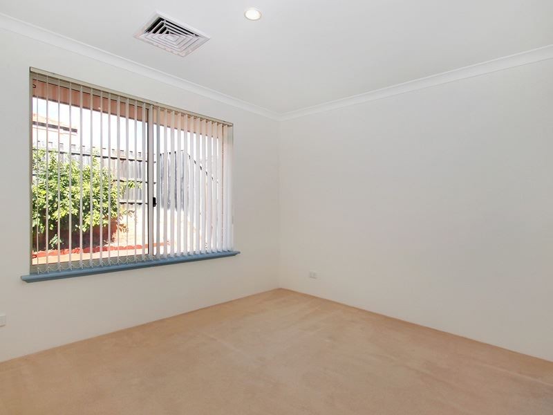 52 Prescott Drive, Murdoch WA 6150