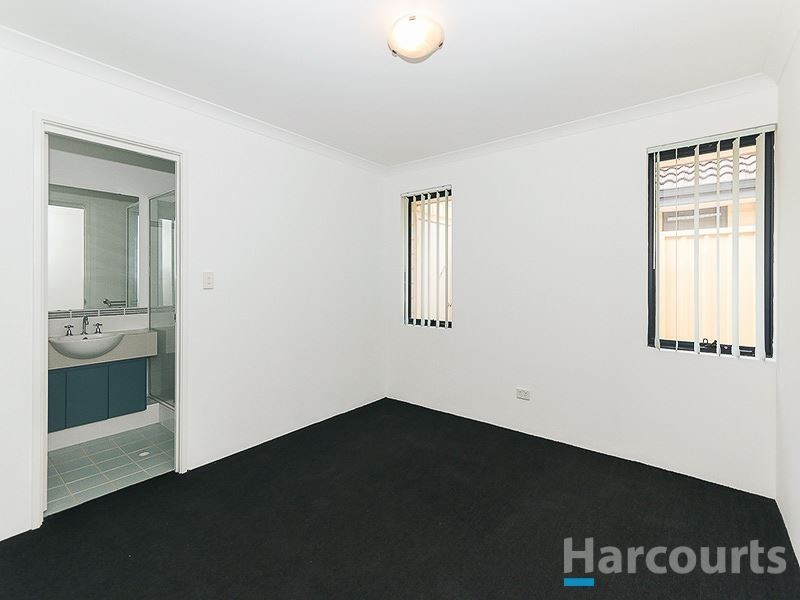 22/35 Barfield Road, Hammond Park WA 6164