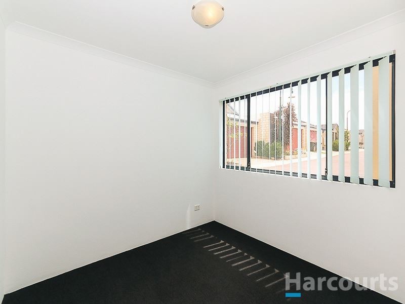 22/35 Barfield Road, Hammond Park WA 6164