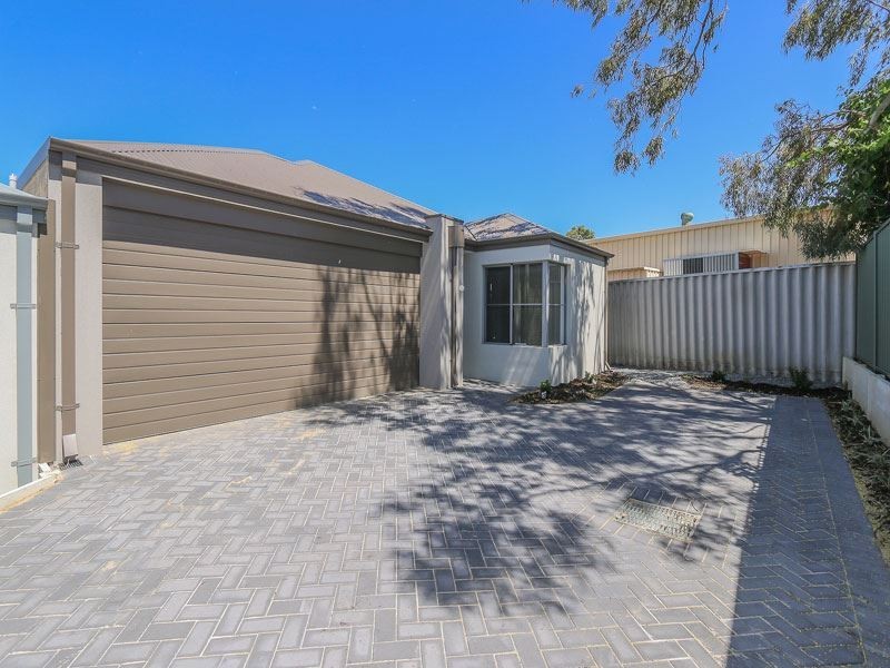 12 Goneril Way, Coolbellup WA 6163