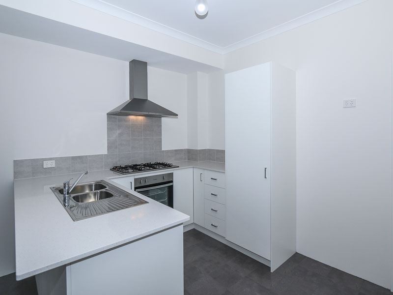 12 Goneril Way, Coolbellup WA 6163