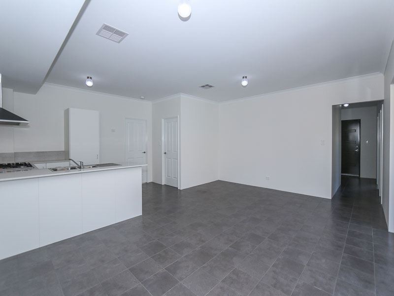 12 Goneril Way, Coolbellup WA 6163