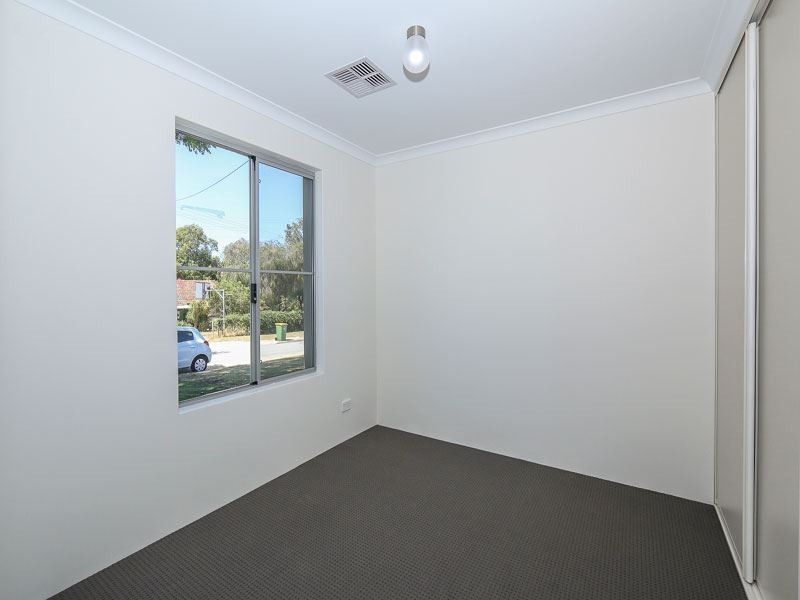 12 Goneril Way, Coolbellup WA 6163