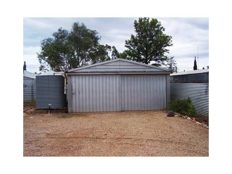 25 Edward Street, Port Pirie South SA 5540