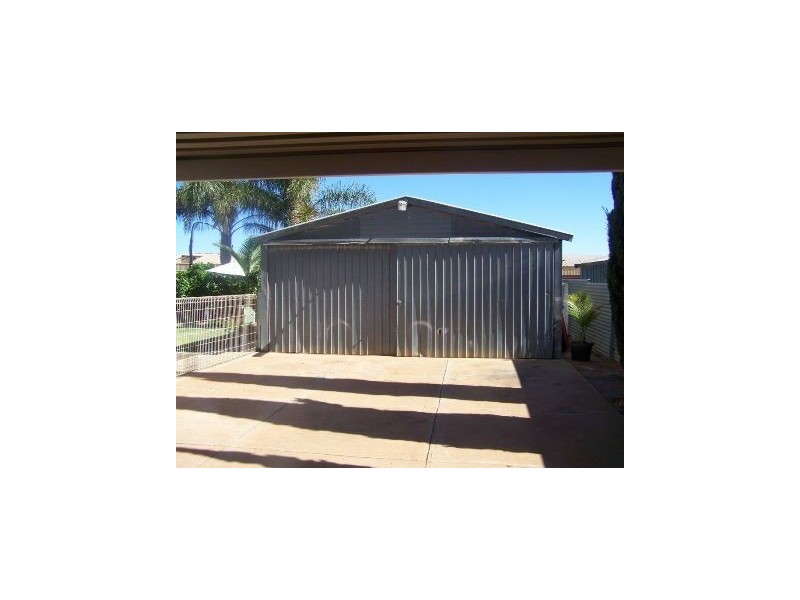 4 Dunn Street, Risdon Park SA 5540