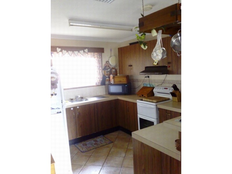 6 Ivy Street, Solomontown SA 5540