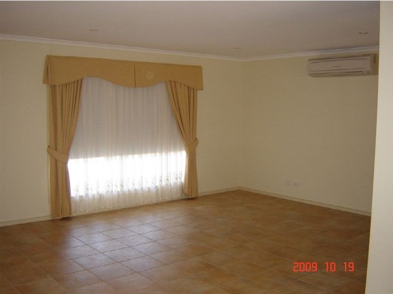 13 Binney Street, Crystal Brook SA 5523