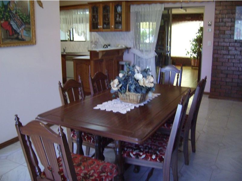 525 Scenic Drive, Napperby SA 5540