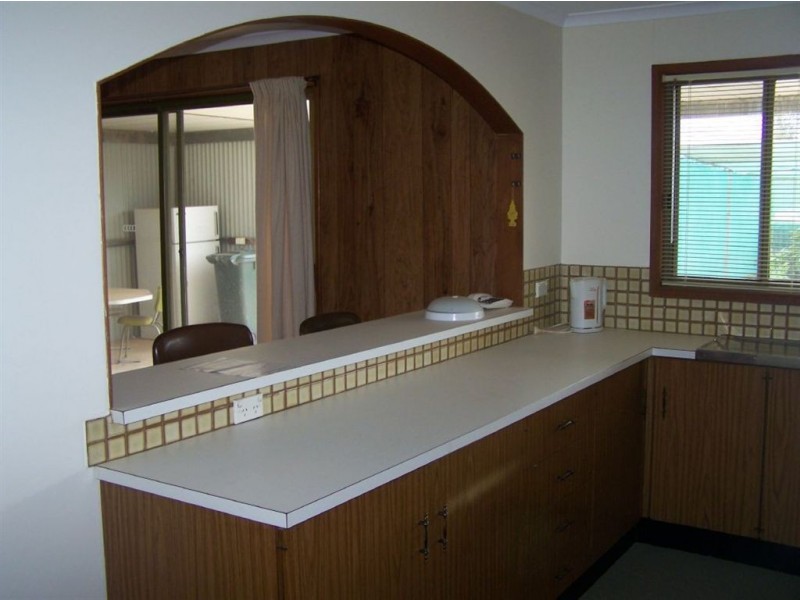 9 Frith Road, Crystal Brook SA 5523