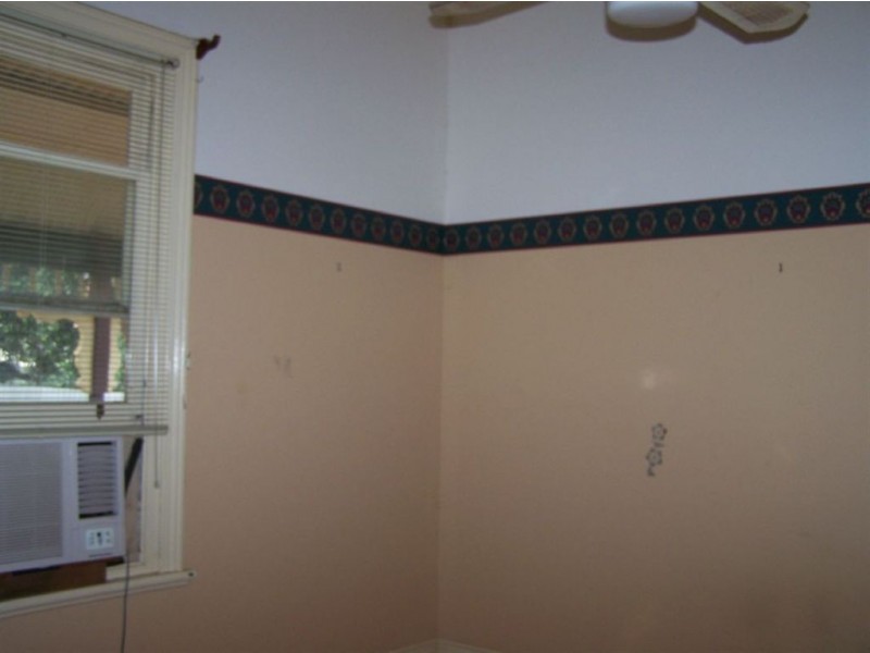 12 Park St, Solomontown SA 5540