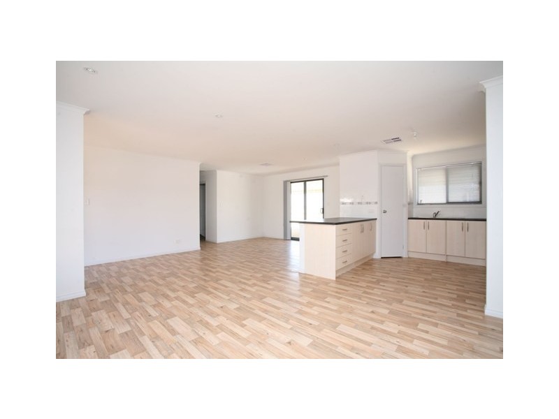 106 Paltridge Ave, Stirling North SA 5710