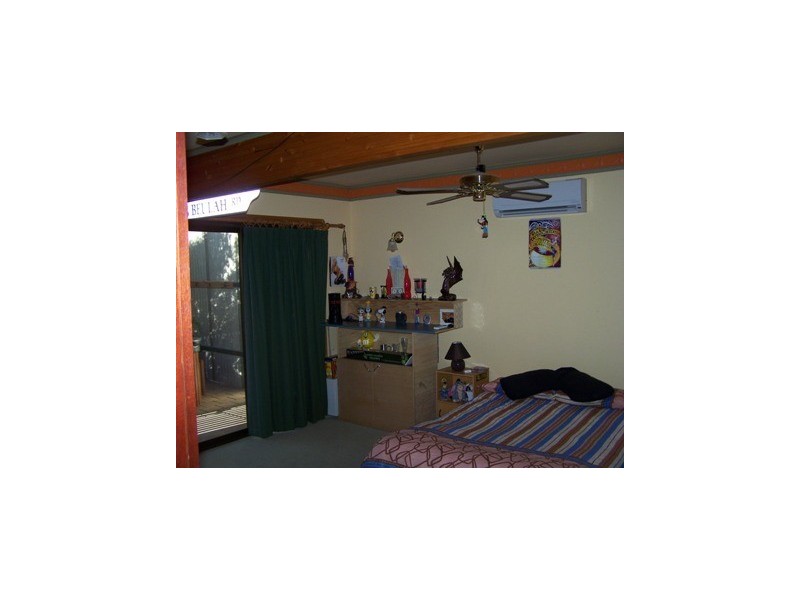 37 Simmons Crescent, Port Augusta West SA 5700