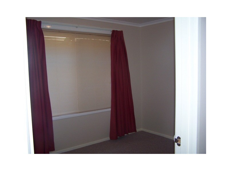 33 Cobbin Street, Port Augusta West SA 5700