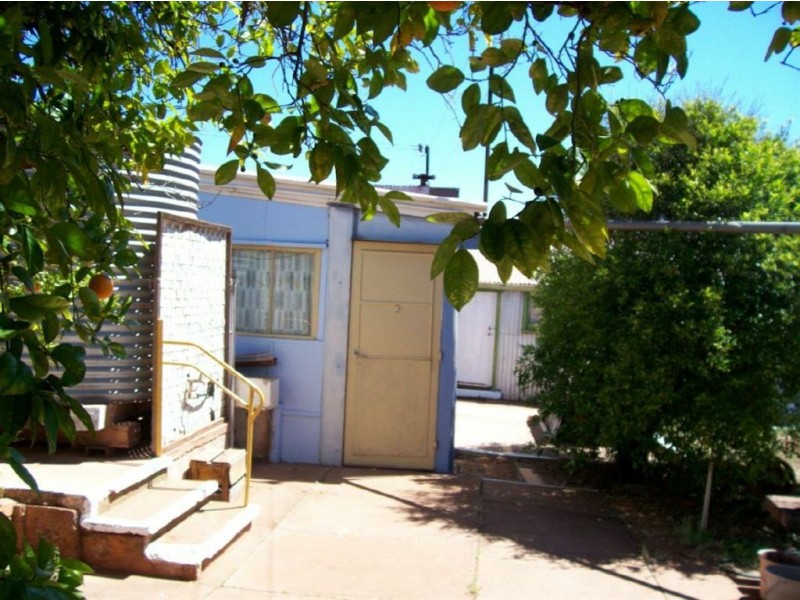 Lt 195 Sharp Terrace, Iron Knob SA 5601