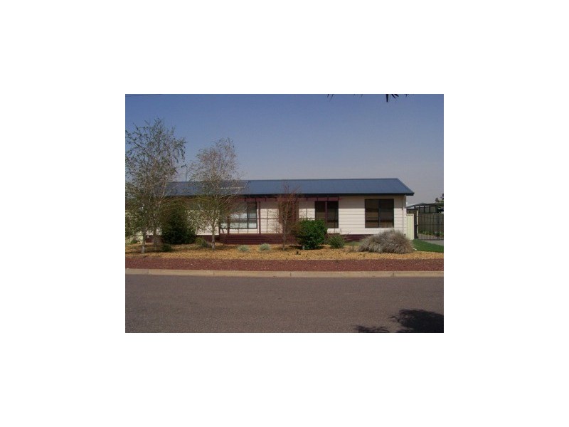 9 Margaret Avenue, Stirling North SA 5710