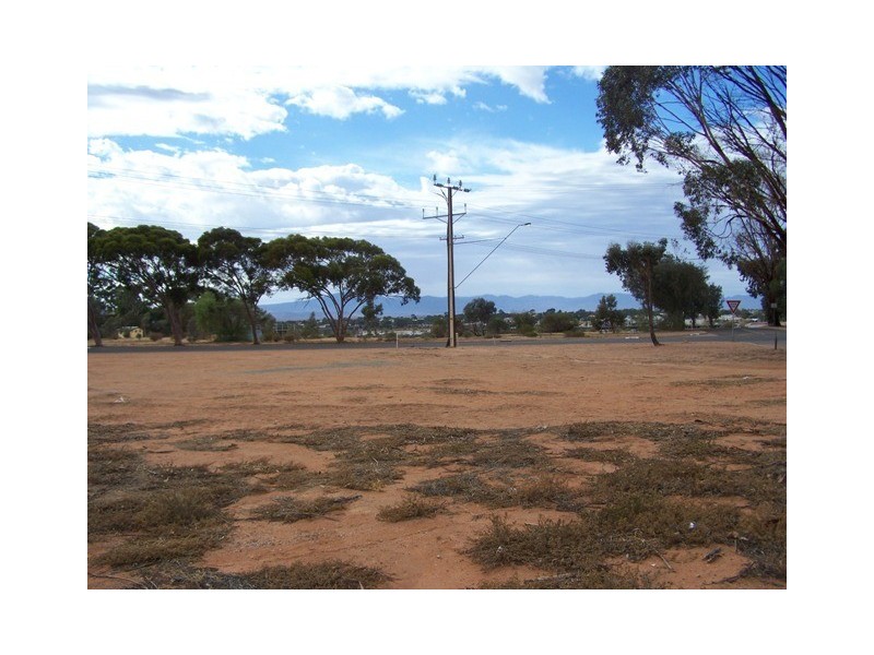 2 Cobbin Street, Port Augusta West SA 5700
